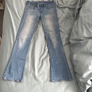 American eagle skinny kick jeans